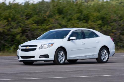 Chevrolet Malibu ECO (2013) - picture 8 of 11