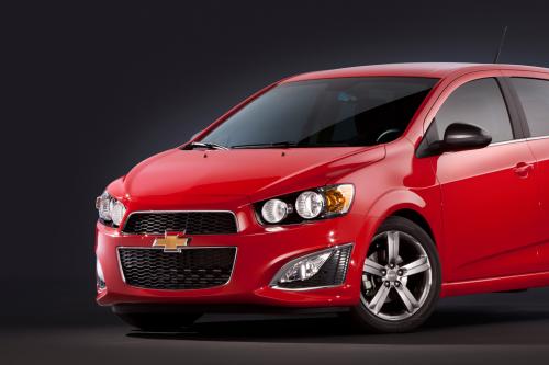 Chevrolet Sonic RS (2013) - picture 1 of 9