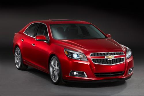 Chevrolet Malibu (2013) - picture 1 of 8