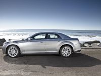 Chrysler 300 Glacier Edition (2013) - picture 3 of 3