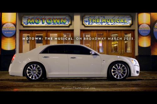 Chrysler 300 Motown Edition (2013) - picture 17 of 23
