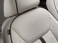 Chrysler 300 Motown Edition (2013) - picture 19 of 23