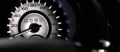 Chrysler 300C John Varvatos Limited Edition (2013) - picture 12 of 23