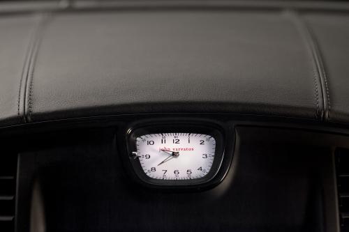 Chrysler 300C John Varvatos Limited Edition (2013) - picture 17 of 23