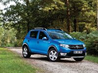 Dacia Sandero Stepway (2013) - picture 1 of 4