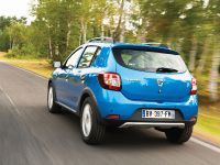 Dacia Sandero Stepway (2013) - picture 2 of 4