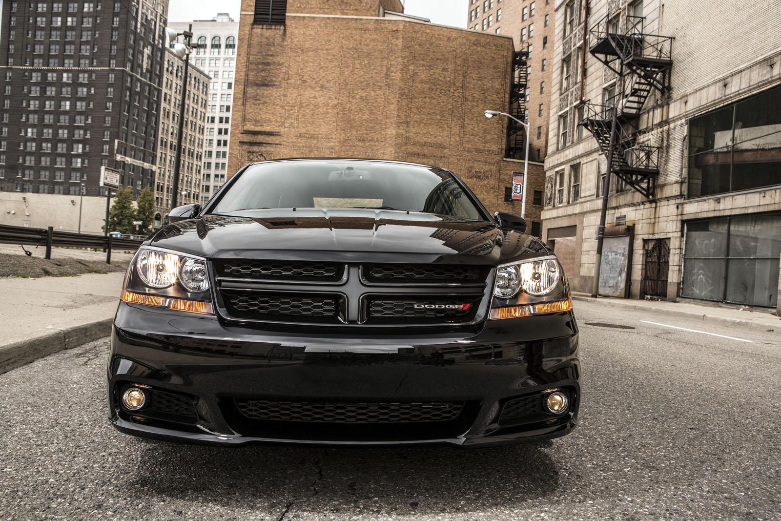 Dodge Avenger Blacktop package