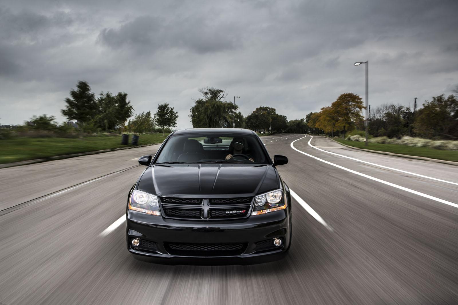 Dodge Avenger Blacktop package