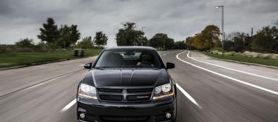 Dodge Avenger Blacktop package (2013) - picture 4 of 10