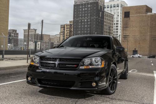 Dodge Avenger Blacktop package (2013) - picture 9 of 10