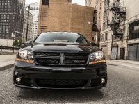 Dodge Avenger Blacktop package (2013) - picture 2 of 10