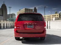 Dodge Grand Caravan (2013) - picture 4 of 6