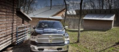 Dodge Ram 1500 (2013) - picture 12 of 29