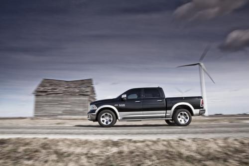 Dodge Ram 1500 (2013) - picture 8 of 29