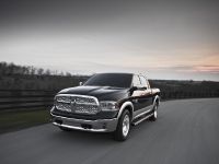 Dodge Ram 1500 (2013) - picture 2 of 29