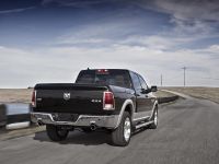 Dodge Ram 1500 (2013) - picture 7 of 29