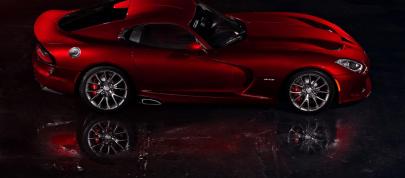 Dodge SRT Viper (2013) - picture 7 of 48