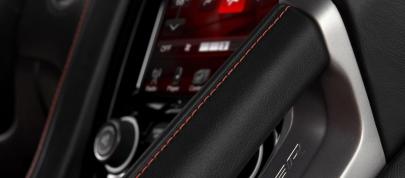 Dodge SRT Viper (2013) - picture 31 of 48
