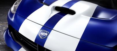 Dodge Viper SRT (2013) - picture 28 of 65