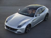 Ferrari FF (2013) - picture 1 of 3