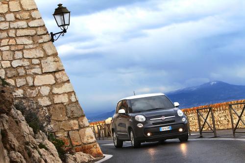 Fiat 500L (2013) - picture 16 of 48