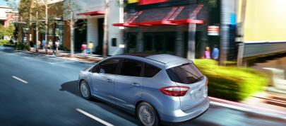 Ford C-MAX Energi (2013) - picture 4 of 22