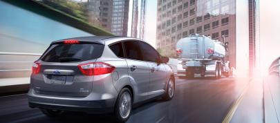 Ford C-MAX Energi (2013) - picture 15 of 22