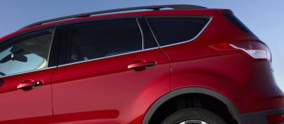 Ford Escape (2013) - picture 12 of 45