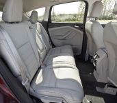 Ford Escape (2013) - picture 37 of 45