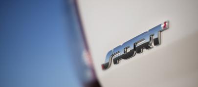 Ford Explorer Sport (2013) - picture 15 of 40