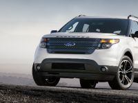 Ford Explorer Sport (2013) - picture 2 of 40