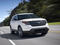 Ford Explorer Sport (2013) - picture 3 of 40