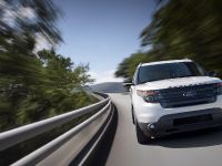 Ford Explorer Sport (2013) - picture 4 of 40