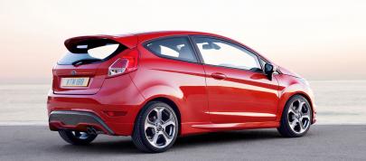 Ford Fiesta ST (2013) - picture 4 of 14