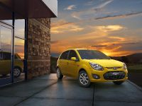 Ford Figo (2013) - picture 1 of 10