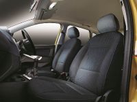 Ford Figo (2013) - picture 4 of 10