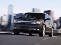 Ford Flex (2013) - picture 1 of 12