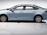 Ford Fusion Energi (2013) - picture 3 of 8
