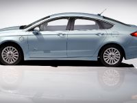 Ford Fusion Energi (2013) - picture 5 of 8