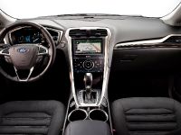 2013 Ford Fusion Hybrid, 4 of 13