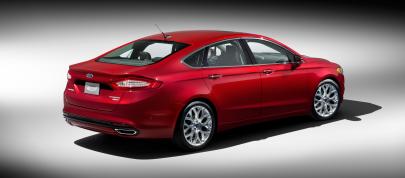 Ford Fusion (2013) - picture 4 of 28