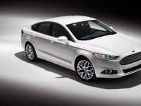 Ford Fusion (2013) - picture 22 of 28