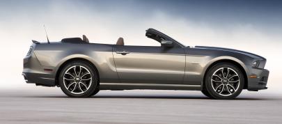 Ford Mustang GT facelift (2013) - picture 4 of 17