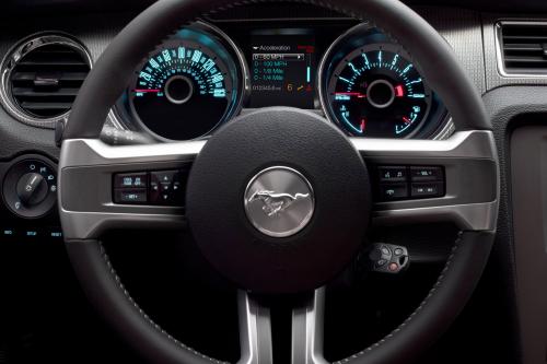 Ford Mustang GT facelift (2013) - picture 9 of 17