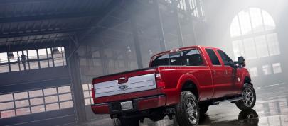 Ford Super Duty Platinum (2013) - picture 7 of 34