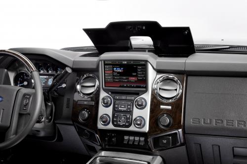 Ford Super Duty Platinum (2013) - picture 17 of 34