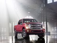 Ford Super Duty Platinum (2013) - picture 3 of 34