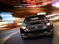 Ford Taurus Limited (2013) - picture 1 of 15