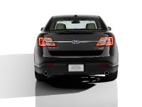 Ford Taurus Limited (2013) - picture 4 of 15