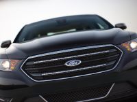 Ford Taurus Limited (2013)